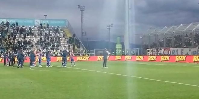 VIDEO Pogledajte kako je Torcida ispratila igrače Hajduka s Rujevice