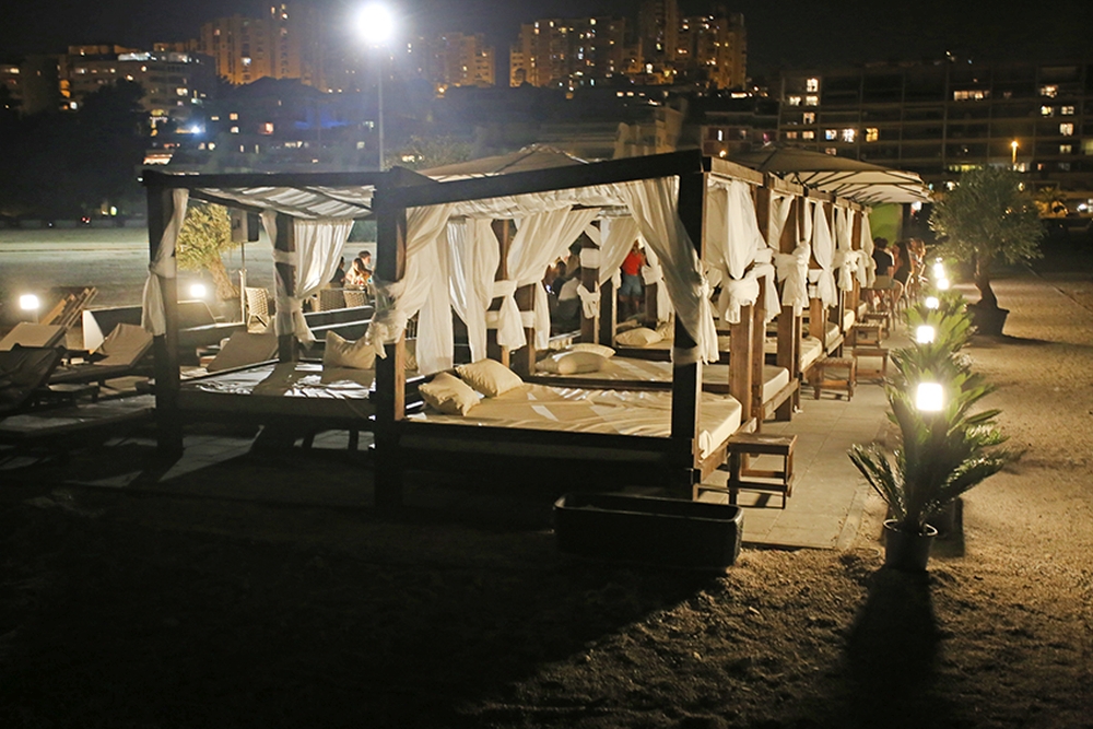 FOTOGALERIJA: Beach klub Rosa Negra na Žnjanu otvoren partyjem! |  Dalmatinski portal