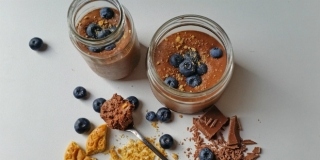 Čoko mousse s borovnicama
