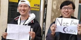 Tajvanci prošetali Šibenikom s natpisom 'Not from China'