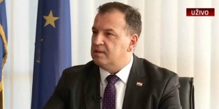 Beroš odgovara na pitanja: Nema popuštanja mjera!