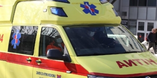 STRAVIČNA NESREĆA U ŠIBENIKU: Dijete palo s balkona zgrade. U kritičnom je stanju prevezeno u Split 