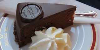 TRI RECEPTA Svjetski je dan čokoladne torte