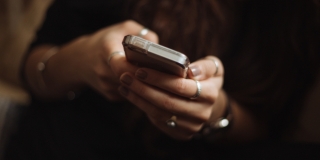 POLICIJA UPOZORAVA NA NOVU PREVARU Bračnom paru skinut novac s bankovnih računa