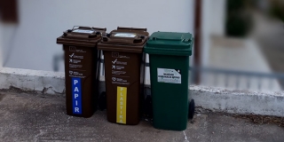 ČISTOĆA SPLIT: Došao je kraj vrećicama s otpadom u Slatinama - podijeljeni individualni spremnici za papir i plastiku