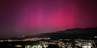 Crvena aurora borealis vidjela se noćas na nebu iznad Hrvatske
