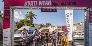 SUTIVAN Utrka 'Uvati vitar' ove godine otkriva atrakcije Brača - iz kontra smjera