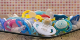 POVLAČE SE S TRŽIŠTA Kancerogena tvar u dječjim dudama?