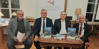 Književni most Mediterana: 'Poezija bokeljskih Hrvata' predstavljena u Dubrovniku