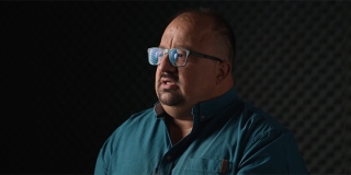 VIDEO Ne pojavljuje se u medijima, a pred našim kamerama je iznio glavni problem kvarta na čijem je čelu