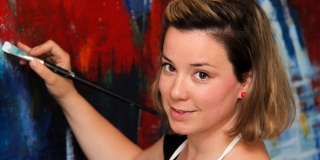 ONLINE IZLOŽBA: TEA MORIĆ ŠITUM 'Svaki nanos boje doprinosi dubljem razumijevanju sebe'