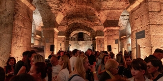 Advent u Dioklecijanovim podrumima: Guštajte u neograničenim degustacijama i zabavi