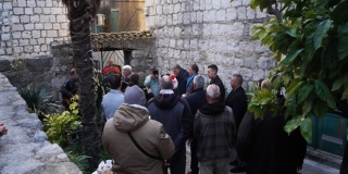 Gradska knjižnica Kaštela vraća običaj kolendavanja