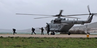 POGLEDAJTE VIDEO Budući hrvatski marinci na uvježbavanju zračnog desanta