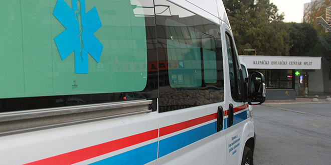 IMA PSIHIČKIH PROBLEMA: Nasilnik koji je brisačem uništavao Prometov autobus završio na psihijatriji