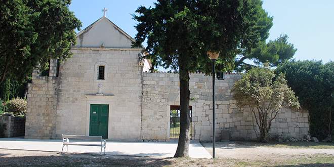 Dva stoljeća crkve na Sustipanu