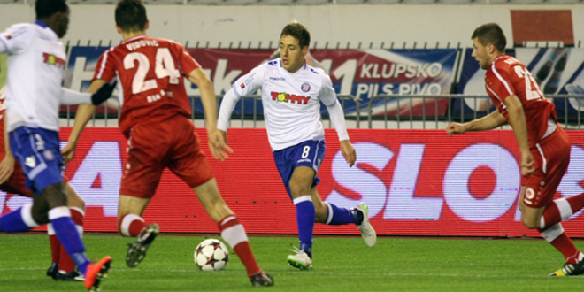 Vlašić se nakon treninga porječkao sa starijim igračima oko nošenja torbi