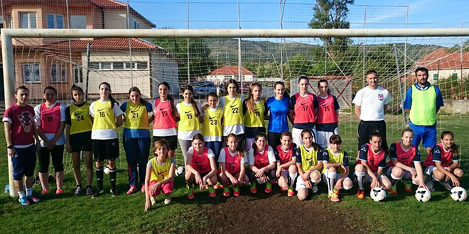 U Spinutu se organiziraju besplatni nogometni treninzi za djevojčice