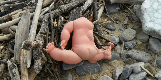 DRUŠTVO SPEKTAKLA: Adventski kalendar za pedofilske komunjare