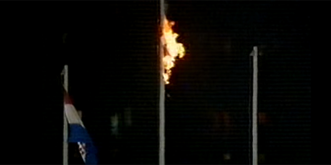 Torcidina poruka podsjetila na rujan 1990., kada je na Poljudu zapaljena jugoslavenska zastava