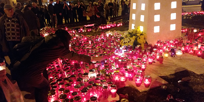 Grad Split: Pozivamo sve sugrađane da se pridruže u odavanju počasti herojskome gradu paljenjem svijeća kroz Vukovarsku ulicu