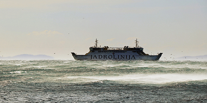 Problemi i na moru: U prekidu trajektne i katamaranske linije