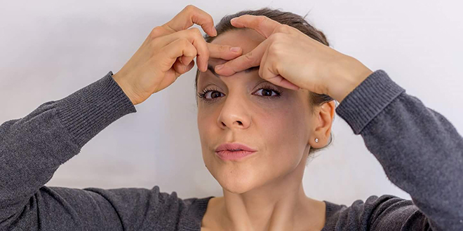 Face fitness: Vlasnica Makrovege Mia Šoškić otkriva kako jednostavnim vježbama 'izbrisati' 15 godina s lica