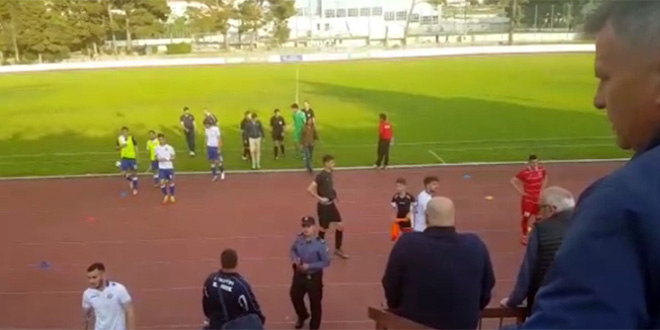 VIDEO SRAMA: Pogledajte kako su hajdukovci izvrijeđani nakon utakmice u Makarskoj