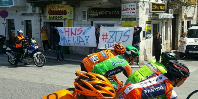 Druga etapa utrke Tour of Croatia krenula uz poruku 'HNS mafija'