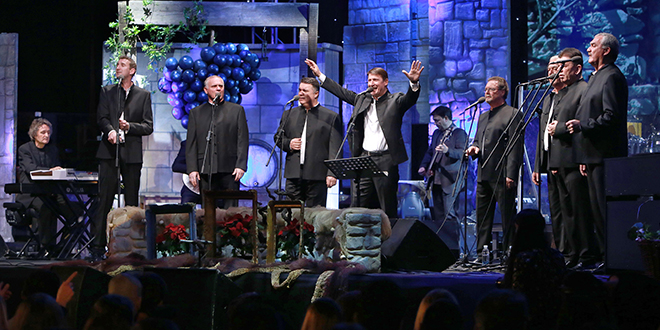 VELIKI KONCERT: Klapa Intrade osvaja pulsku Arenu
