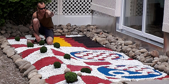 Povodom Dana državnosti u Njemačkoj napravljen mozaik s grbovima Hajduka i Dinama