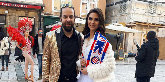 Martina Mitar i Ante Cash su krnjevalski par, a zastava je podignuta na novom mjestu