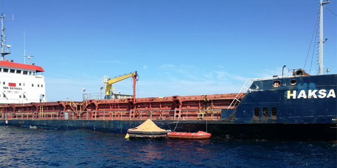 FOTOGALERIJA: Pogledajte kako izgleda turski brod 'Haksa' koji je doživio havariju kod Jabuke