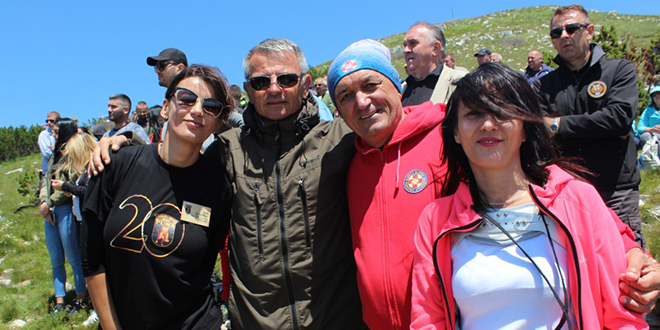 REPORTAŽNO S DINARE Pogledajte tko je sve došao odati počast Pumama (FOTOGALERIJA)