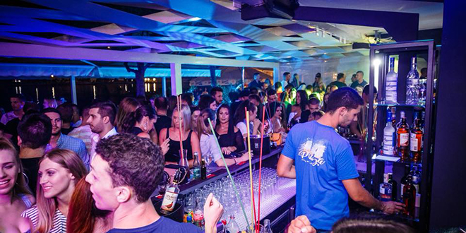 Očekuju nas razuzdani dnevni i noćni partyji u La Playa Beach Bar & Clubu