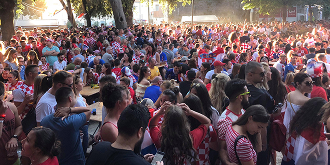 Priopćenje: Zbog velikog interesa za utakmicu Hrvatska - Engleska, Fan zona u Đardinu će iz sigurnosnih razloga zatvoriti ulaz u 19.15 sati