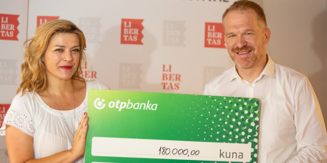 OTP banka donirala 180.000 kuna Dubrovačkim ljetnim igrama za dramsku premijeru 'Pod balkonima'