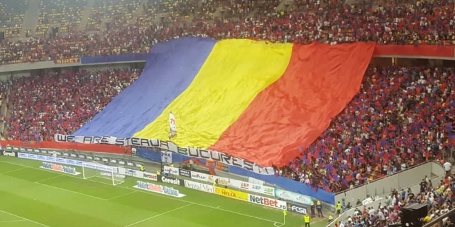 Domaći navijači otvorili utakmicu koreografijom 'We are Steaua Bucuresti'