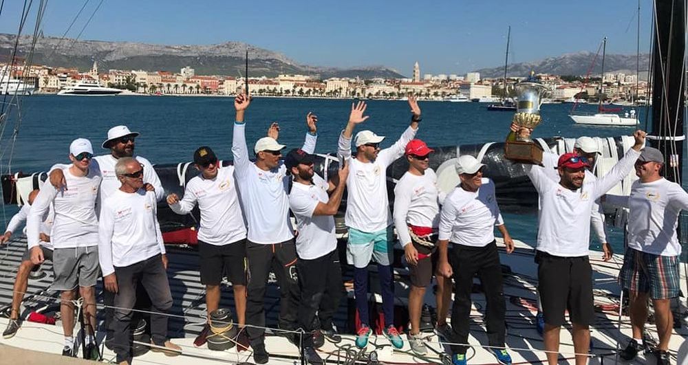 87. MRDUJSKA REGATA Posada broda 'Molo longo' s Tončem Stipanovićem za kormilom osvojila Mrduju