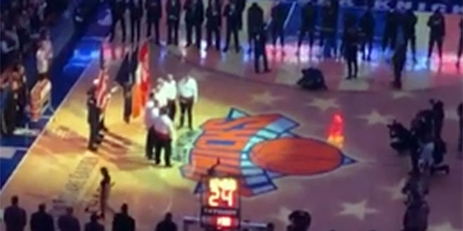 VIDEO: Klapa Astoria nastupila uoči NBA ogleda između New Yorka i Indiane!