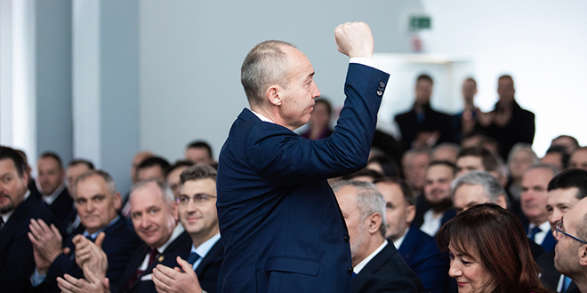 Damir Krstičević se oprostio od kolega iz Vlade
