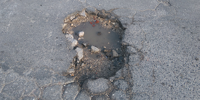 Na TTTS-u rupa do rupe: Popravite cestu prije nego što se dogodi nesreća