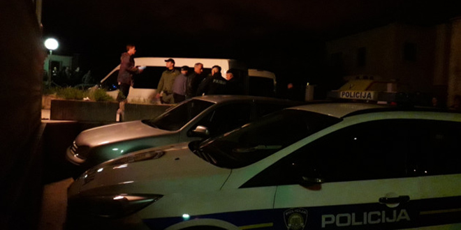 PRIJETIO PLINSKOM BOCOM Otac i sin privedeni u PP Kaštela, obojica su odbili alkotest
