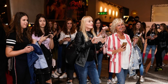 CineLady: Pogledajte koje su poznate dame sinoć gledale 'Poslije svega' 