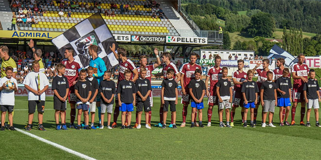 Mladi Sućurani osvojili turnir u Austriji pa bili pratnja igračima u prvoligaškom dvoboju