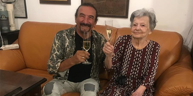 Bebek posjetio Selmu: Evo kako danas izgleda junakinja pjesme Bijelog dugmeta