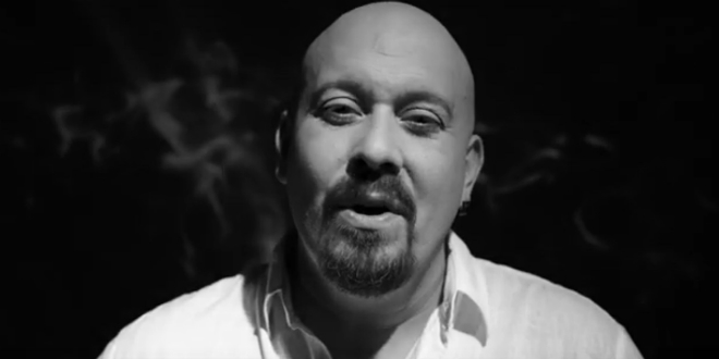 VIDEO Pogledajte minimalistički spot za hit Saše Jakelića