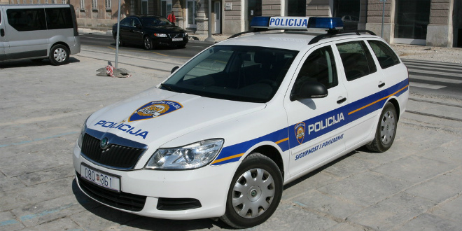 DUH BOŽIĆA Dva zagrebačka policajca na privatnom druženju teško ozlijedili kolegu