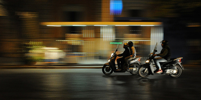 PROMETNI STRUČNJAK 'Jurnjave motociklima od Omiša do Makarske ugrožavaju sigurnost, policija ne reagira'