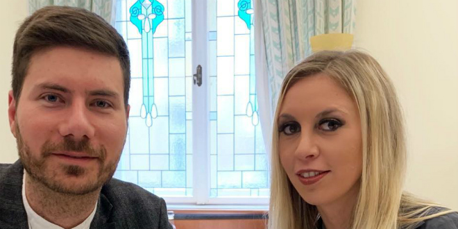Puklo zbog seksa u troje: Bivša porno glumica otkrila zašto je napustila Pernara